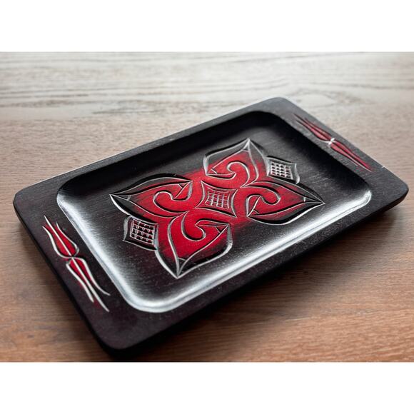 Vintage Black & Red Handcarved Wooden Tray – Japanese Ainu Style Nibutani-Ita - Picture 9 of 12